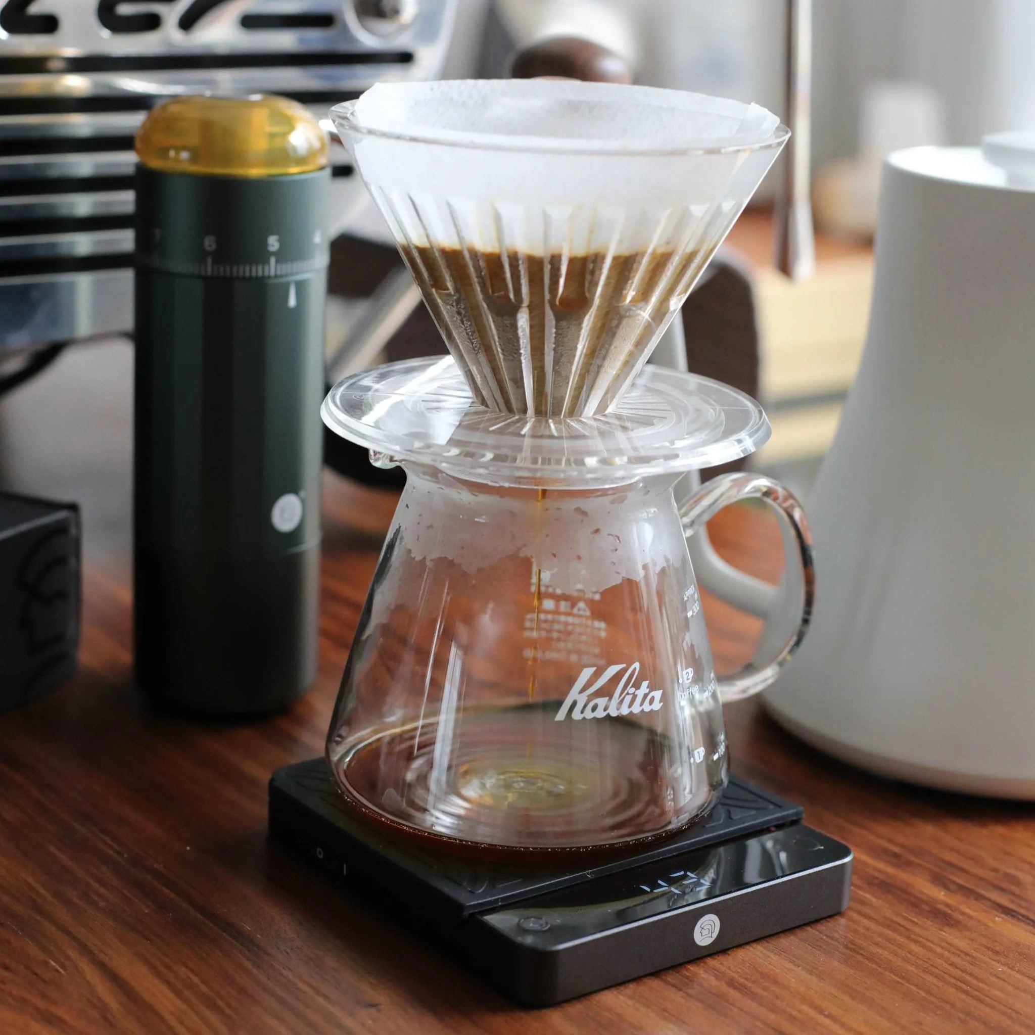 zeroHero Yunzhi E-Smart Scale with coffee timer display, precision weighing platform for pour-over brewing