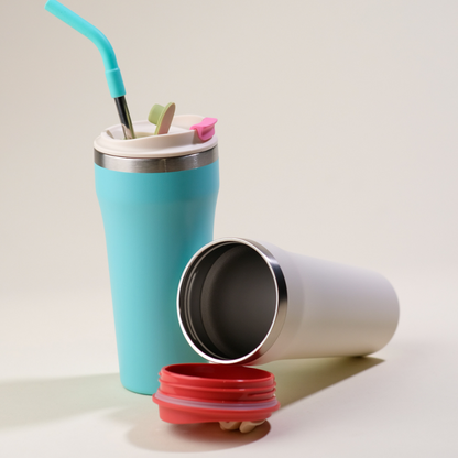 Bow Tumbler Snow overhead view showing splash-proof lid design